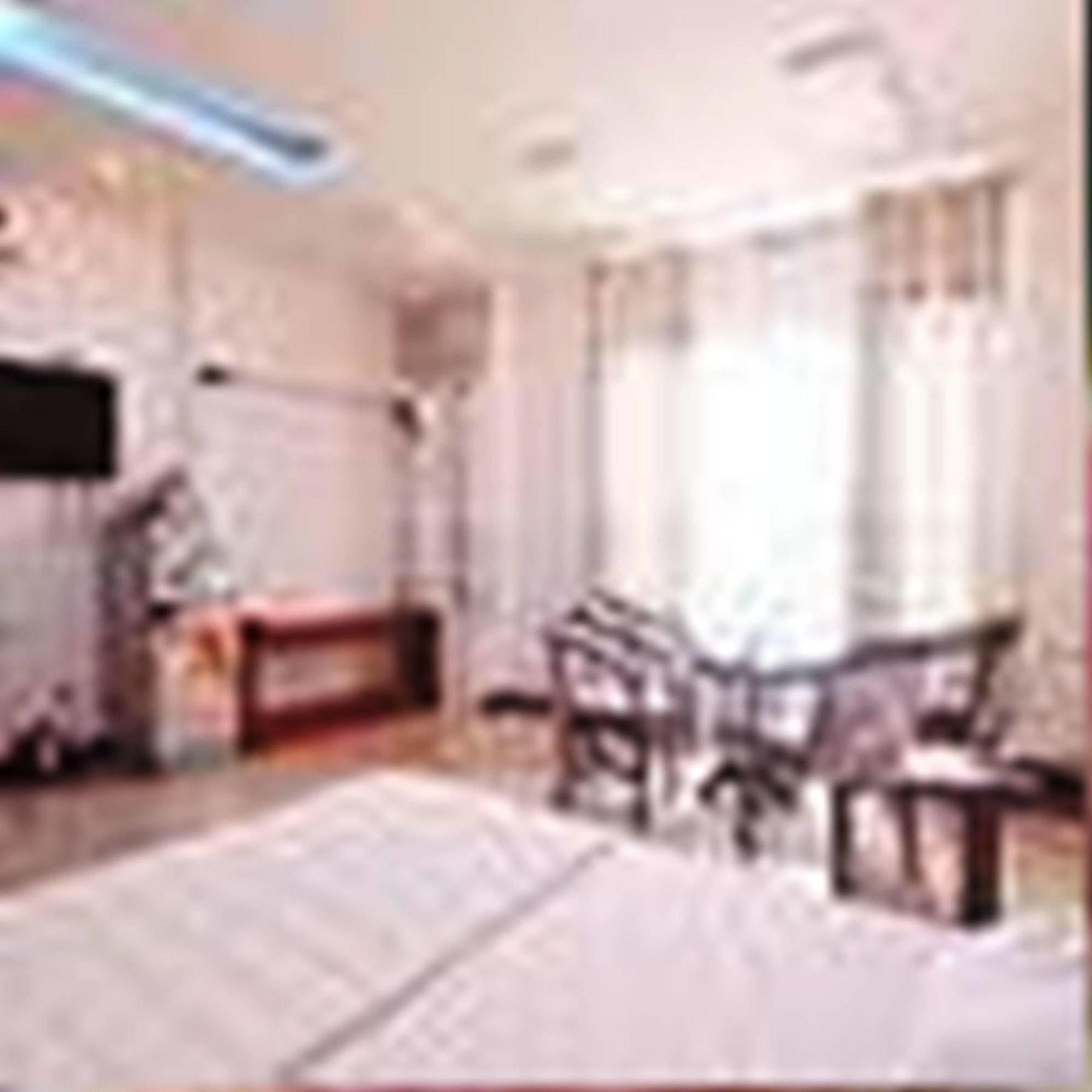 Khách sạn Hoa Phong